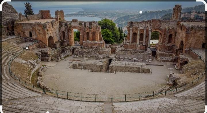 Romantica casa a Taormina Exterior foto